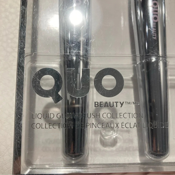 QUO Beauty Liquid Glow Brush Collection to  Create A Glowing Skin Canvas NEW - Picture 6 of 7